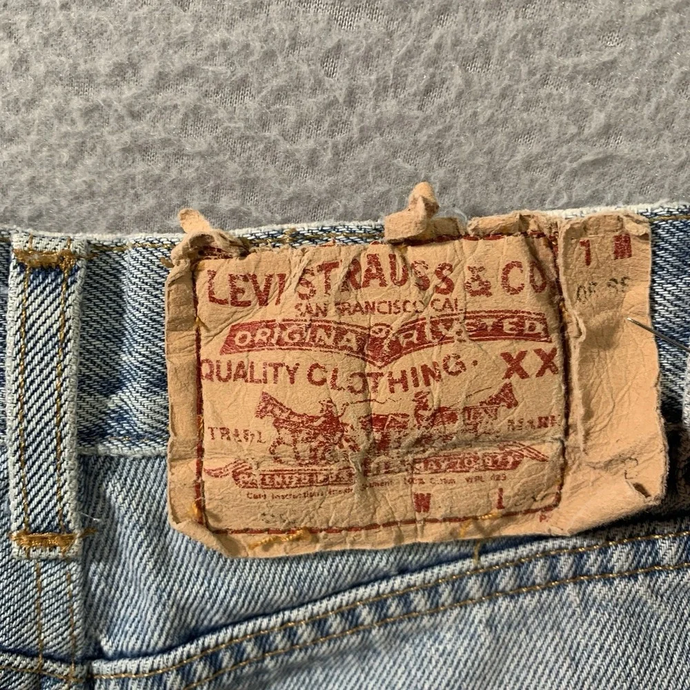 Levis these levi